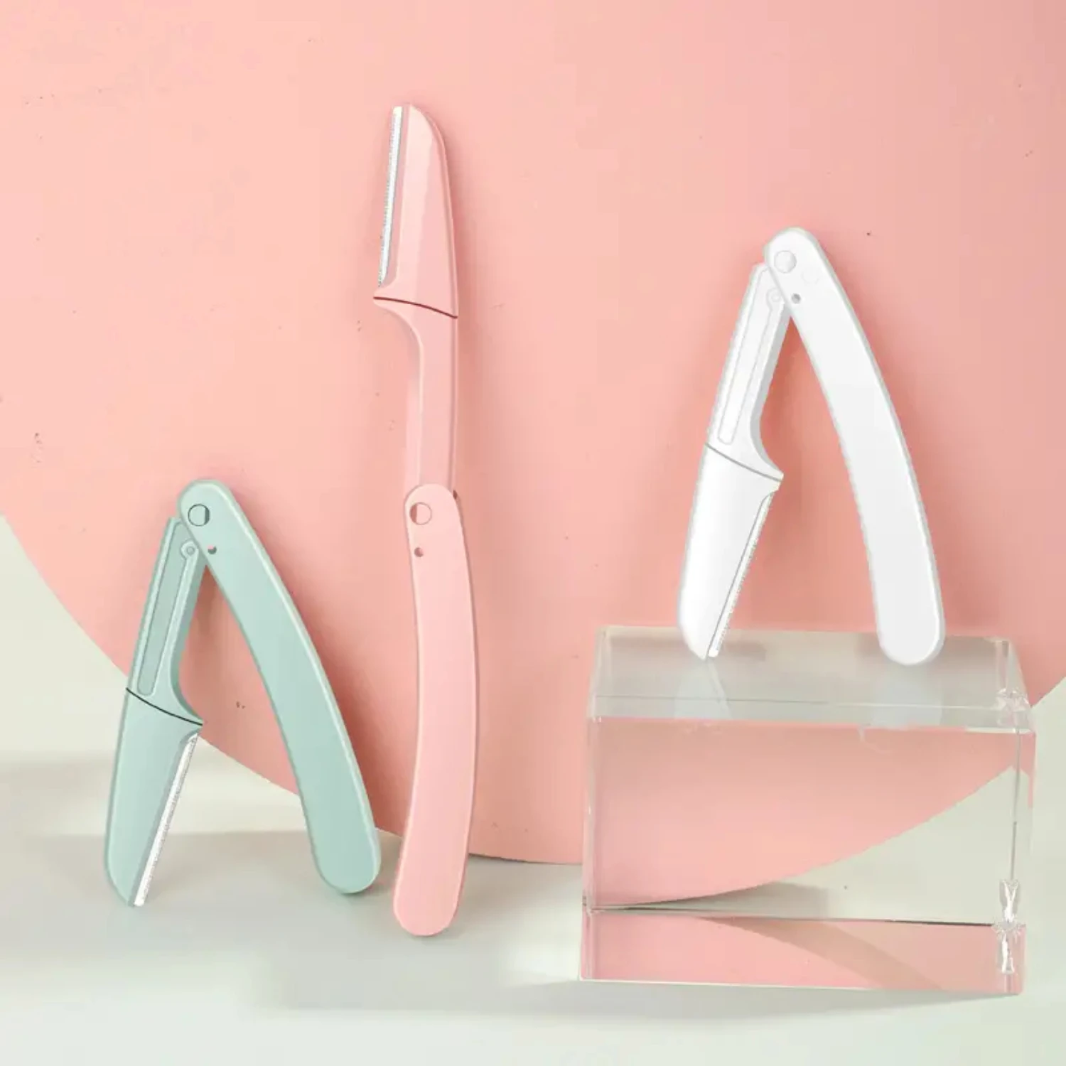 Портативная складная бритва для бровей разных цветов, 3 шт./упак., для путешествий, гладкий дизайн, удобная и простая в использовании