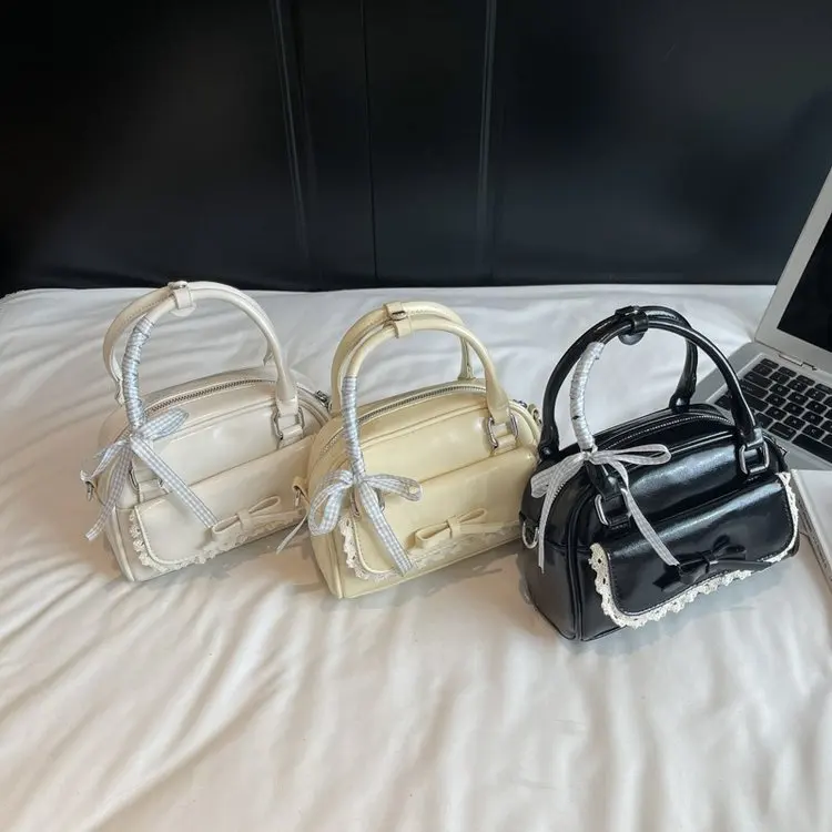 

2026 New Super Fire Korean Niche Ballet Bow Bag Women's Versatile Messenger Bag Premium Portable Bowling Bag