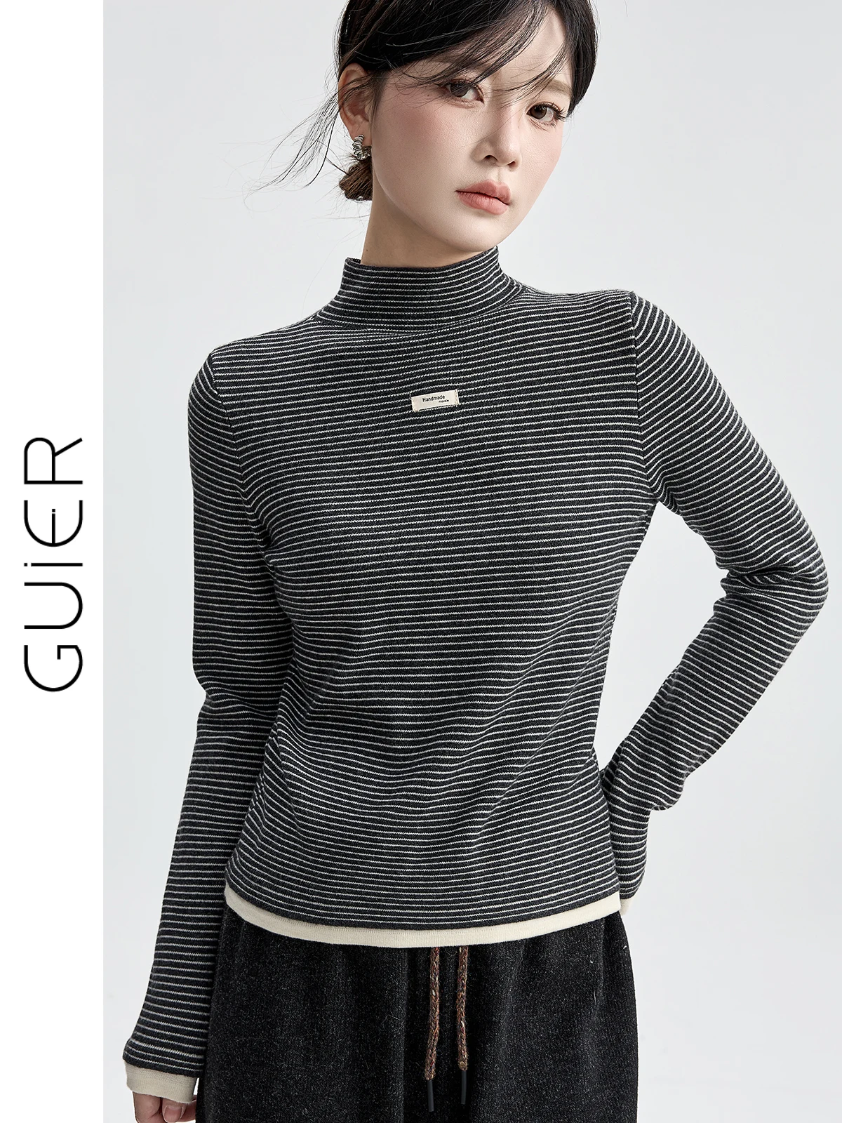 

Женский облегающий трикотажный топ Guier в полоску с эффектом двухслойности, с подплечниками, осенне-зимняя новинка, с длинными рукавами