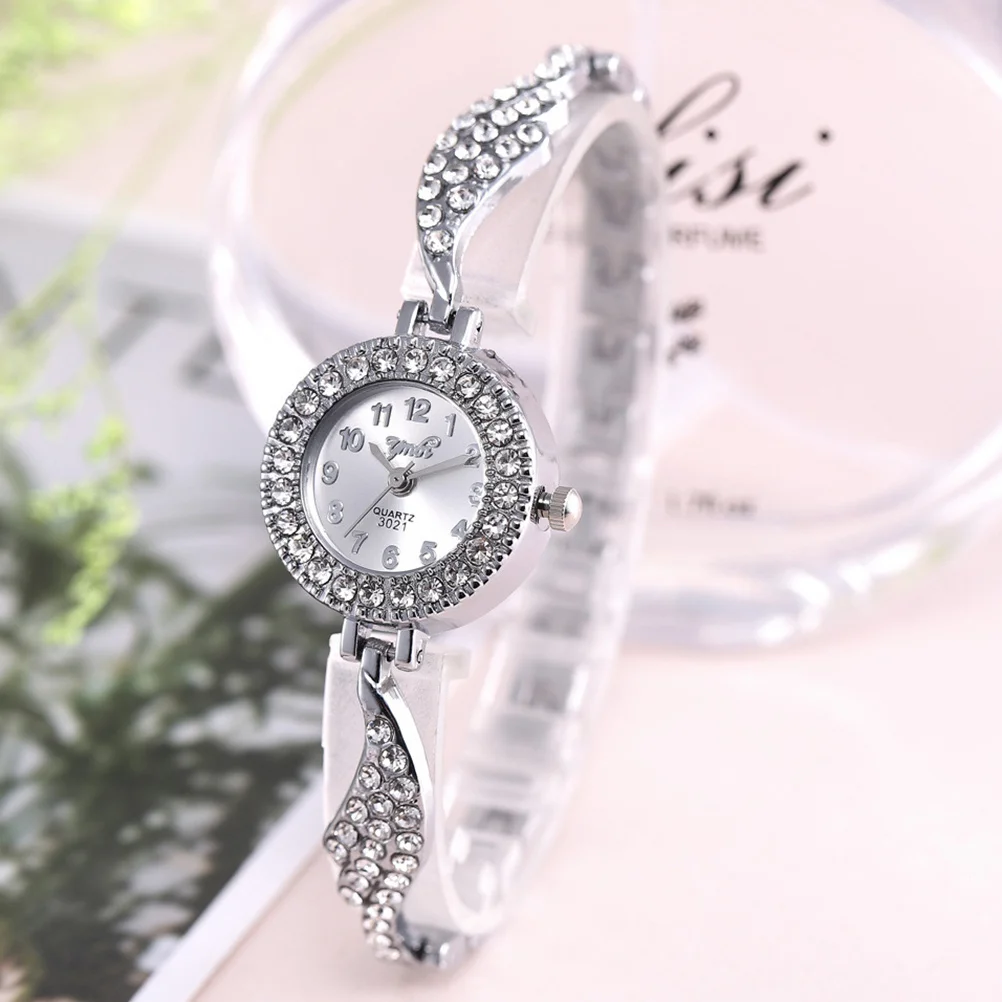 

1pc Rhinestone Wing Bangle Watch For Women Silver Quartz Wristwatch Alloy Bracelet Gift Daily Wear Party Dating School