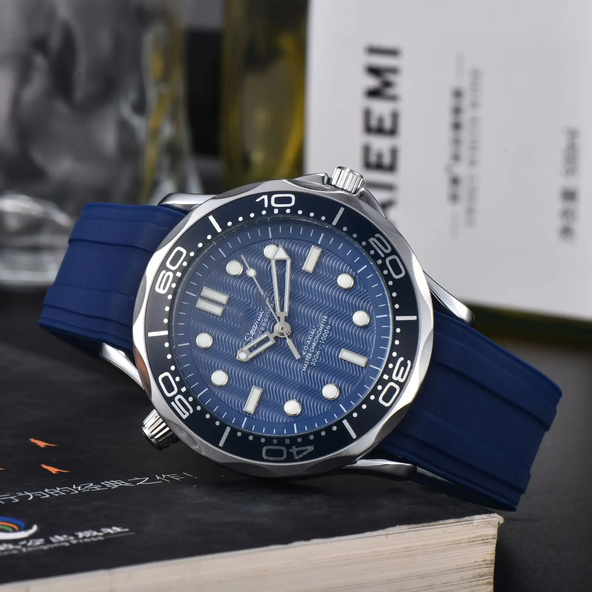 Fashion Luxury Style Men's Watch Original Quartz Watch Men's Stainless Steel Waterproof Sports Watch