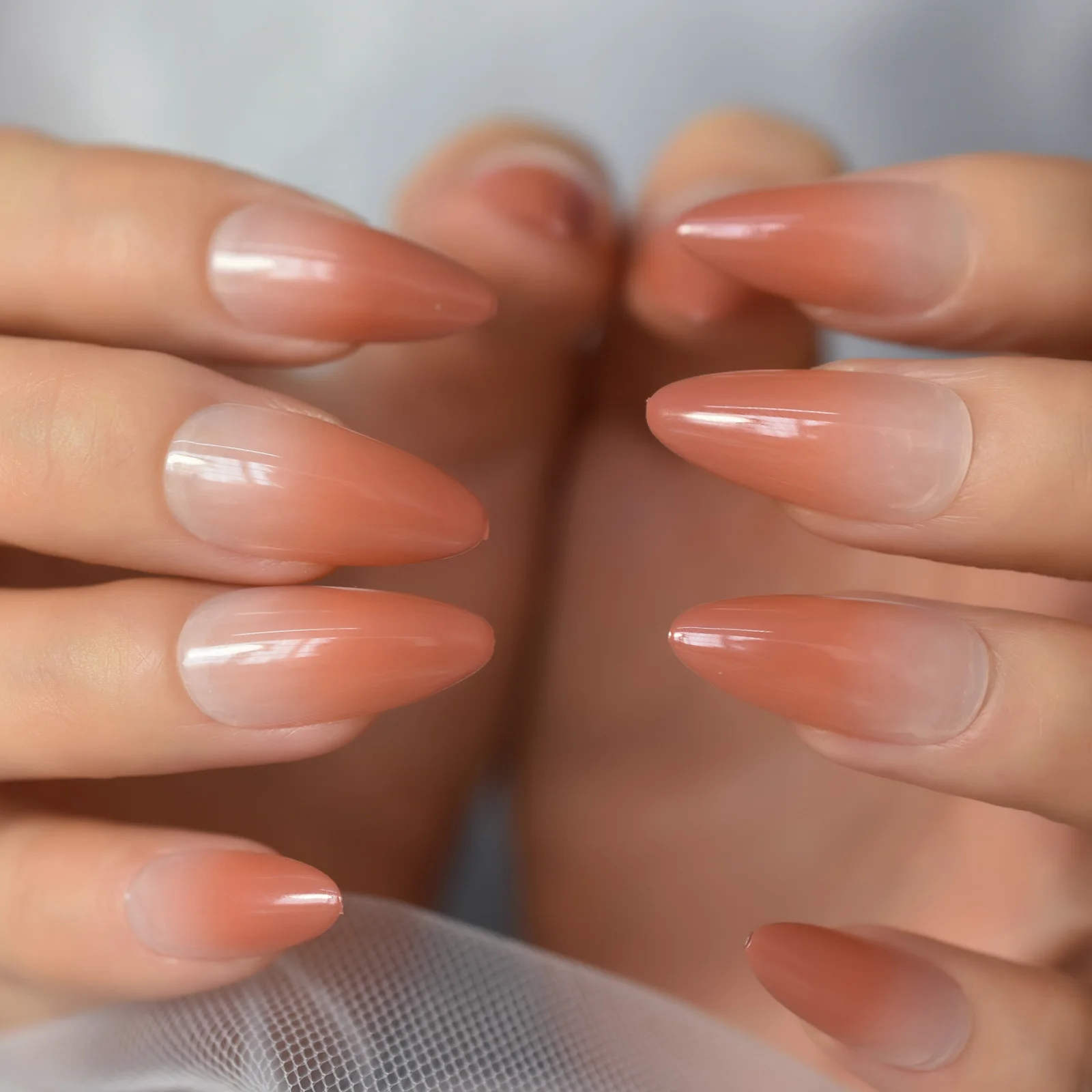 Coral Fake Nails Mid Long Press On Nails Ombre Glossy Full Cover False Nail Tips Almond 24pcs Nude gel Acrylic Nail Set