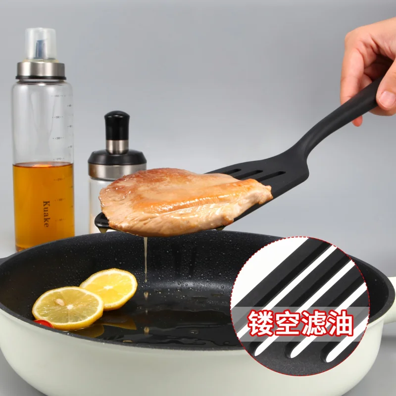1 black kitchen tool, silicone stir fry shovel, steak shovel, pan frying shovel, slanted leak shovel, fully wrapped silicone pan