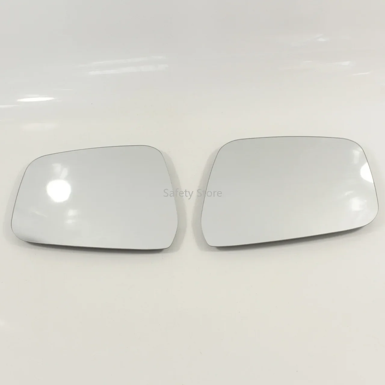 1PC Suitable for Nissan pickup Navara D40 series circular buckle car rearview mirror