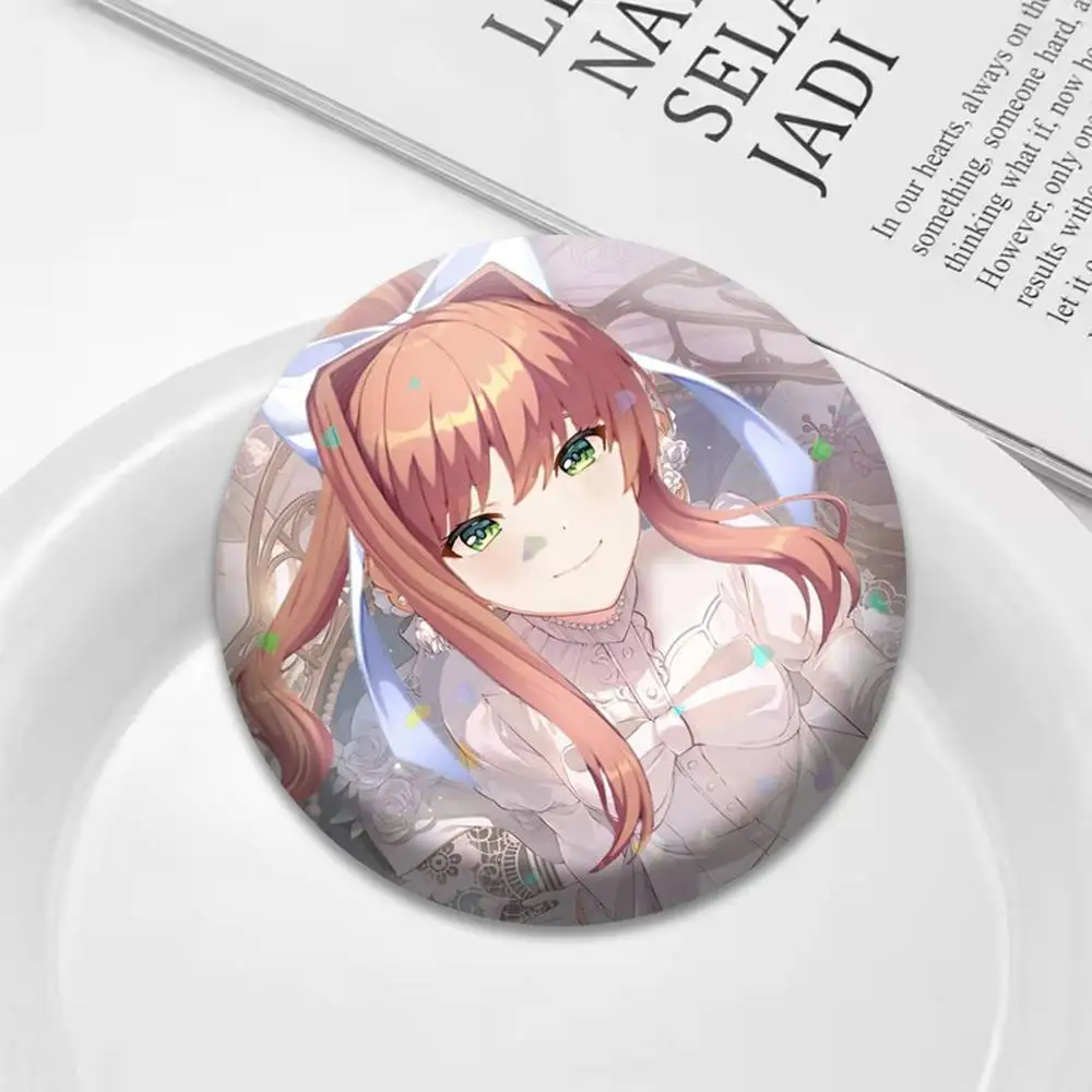 Broches de la serie DDLC Girl, con la imagen de M-Monika, insignias de dibujos animados, alfileres, accesorios para mochilas y sombreros, un regalo para amigas.