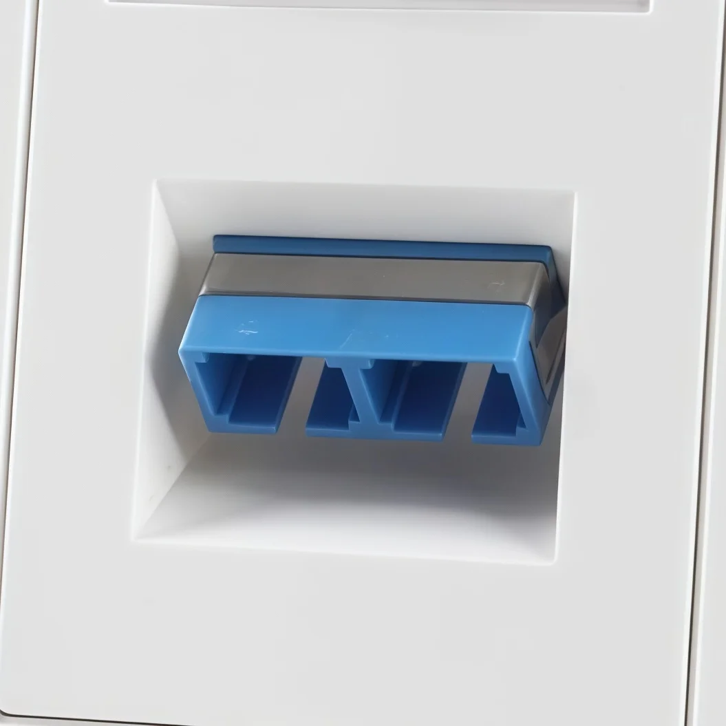 Type 86 Single and double port LC\SC fiber optic panel network fiber socket two optical fiber socket computer broadband