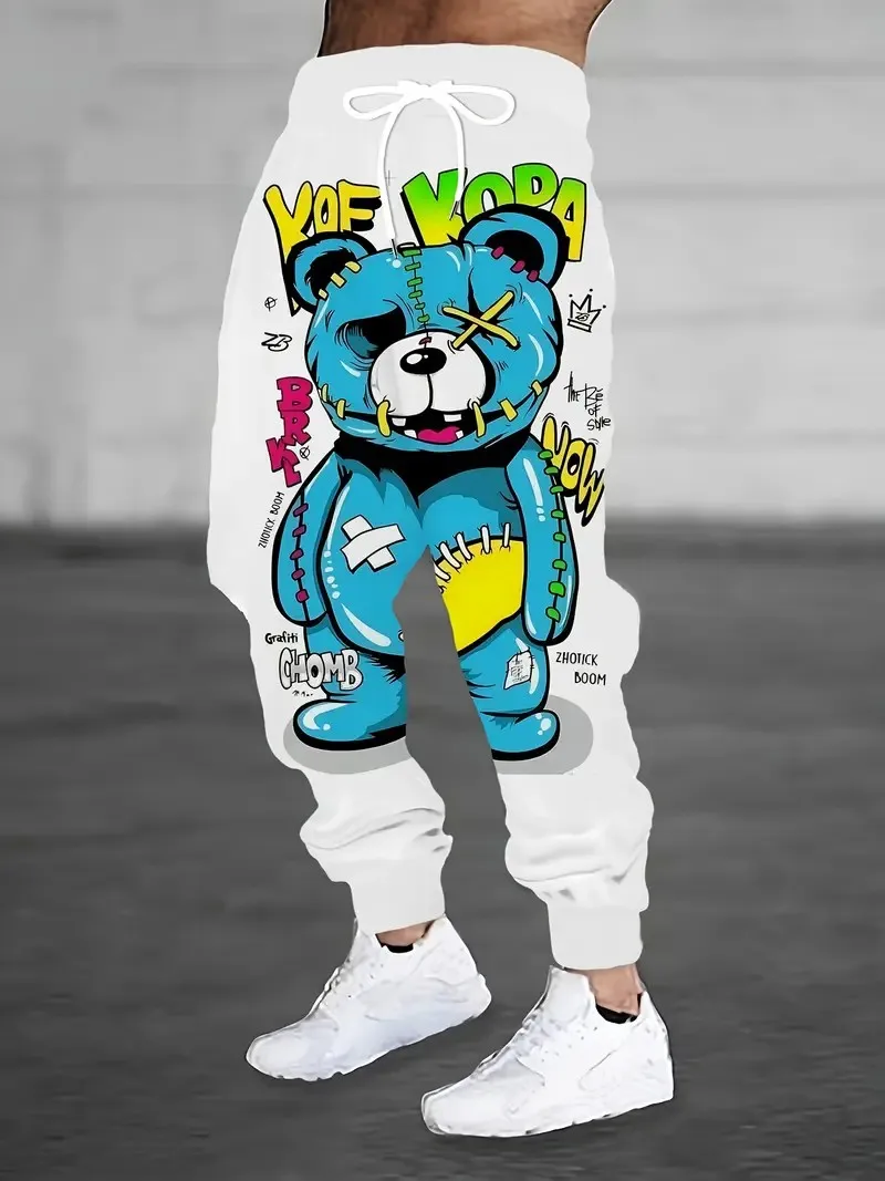 

Новые мужские брюки весной и осенью 2025 – это удобны мягкие повседневные и модные с принтом медведя.