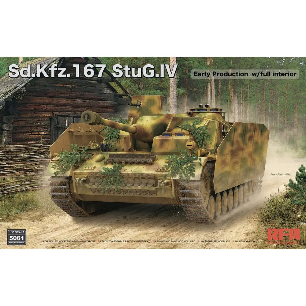 

RYEFIELD MODEL RFM RM-5061 1/35 Sd.Kfz.167 StuG.IV Early Production w/Interior - Scale model Kit