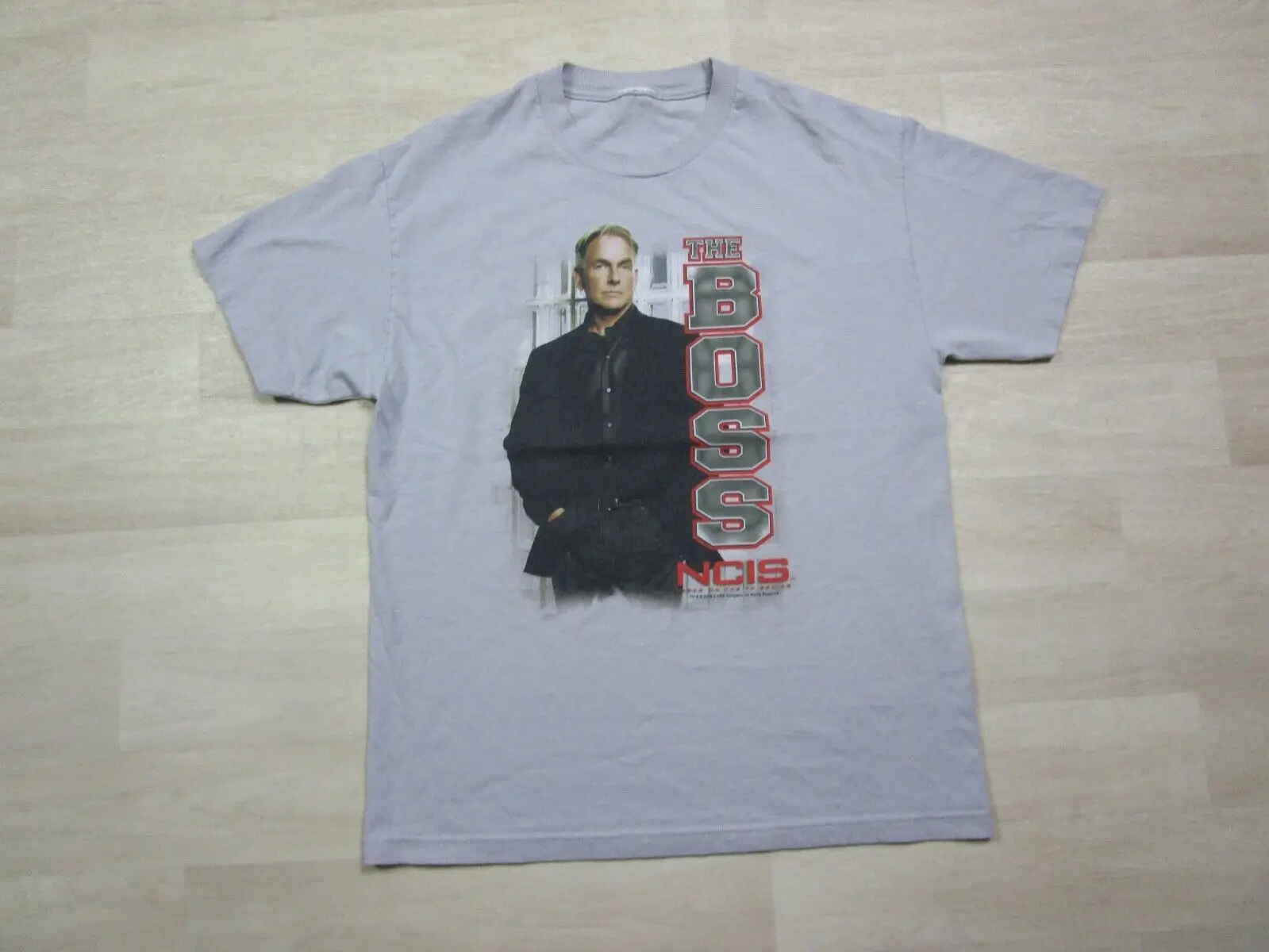 NCIS TV Series “The Boss” T Shirt Men’s Large (L) ©️2009 CBS Company Promo Y2K