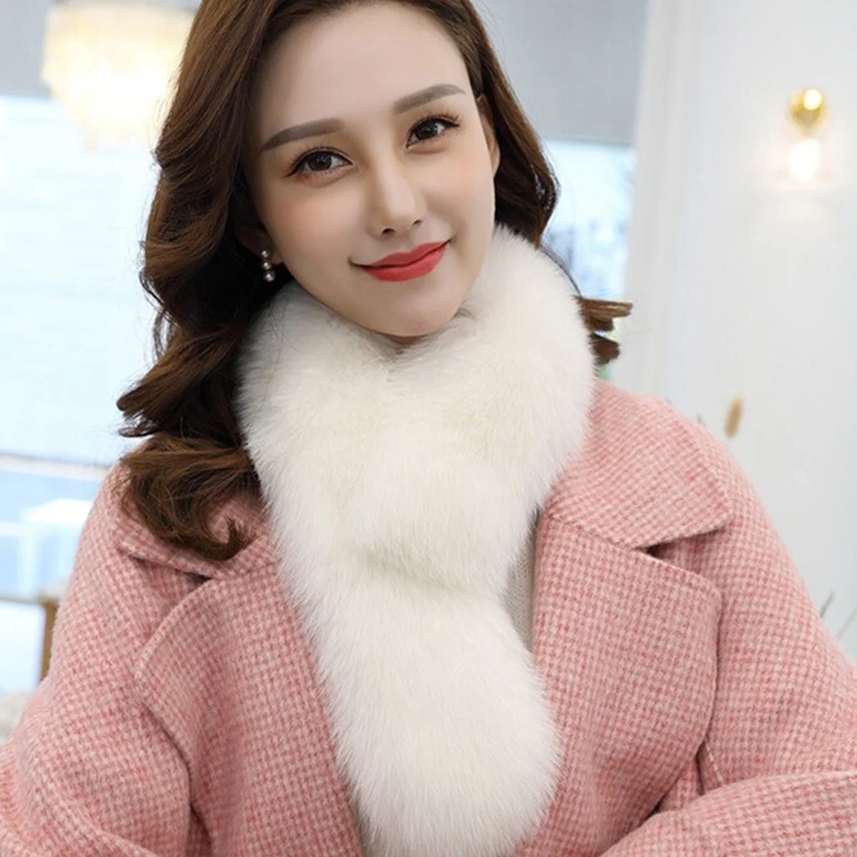 

Natural Rabbit Fur Scarf Hot Sale Thickened Soft Furry Neck Warmer Real Rabbit Fur Scarf For Women Hot Sale