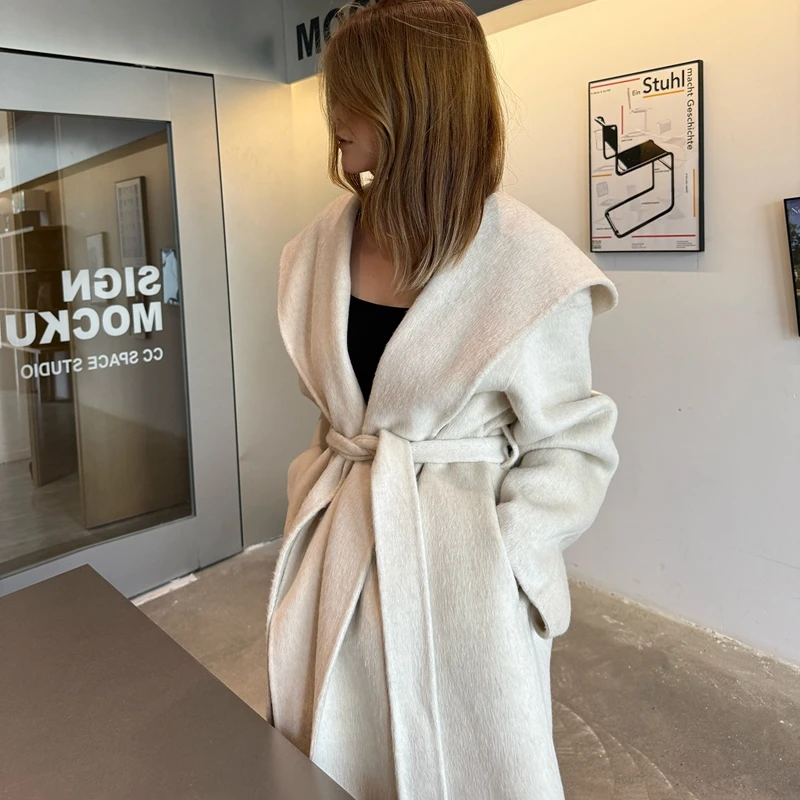 معطف نسائي من الكشمير كاجوال بلون سادة متوسط الطول معطف بياقة مقنعين النسخة الكورية معطف صوفي فضفاض بحزام من الصوف #4