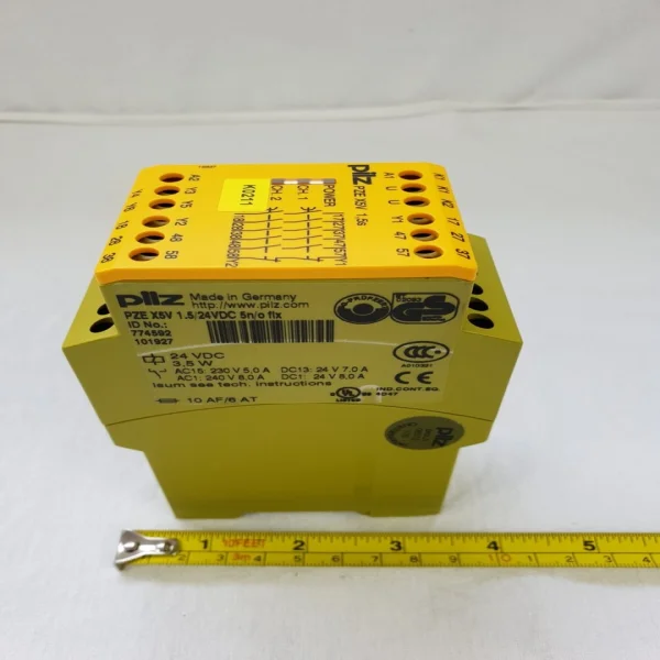

Реле безопасности Pze X5v - 774592 15/24 В постоянного тока 24 Вт 35 Вт 5n/o Fix Совершенно новый оригинальный точечный ПЛК