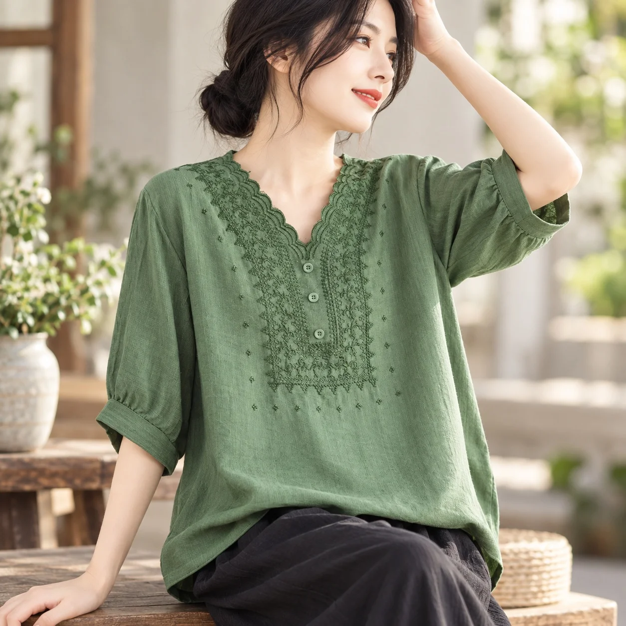 Three Quarter Sleeve Loose Fit Blouse Regular Length Japanese Korean Casual with Pullover Floral Print Embroidery Women Shirt