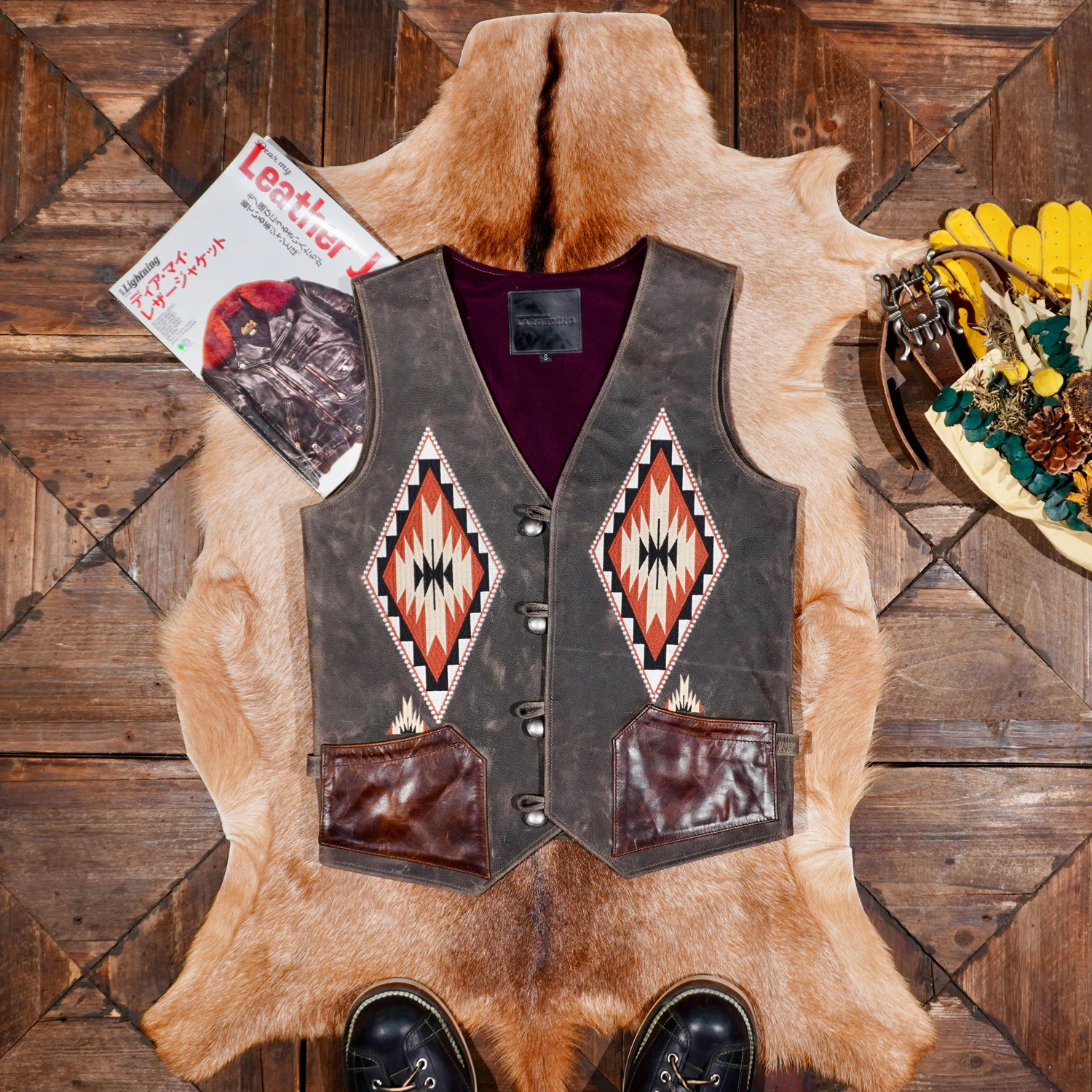 خياط براندو الأمريكية خمر نافاجو النمط الغربي المطرزة خمر سترة جلدية كلاسيكية للرجال #1