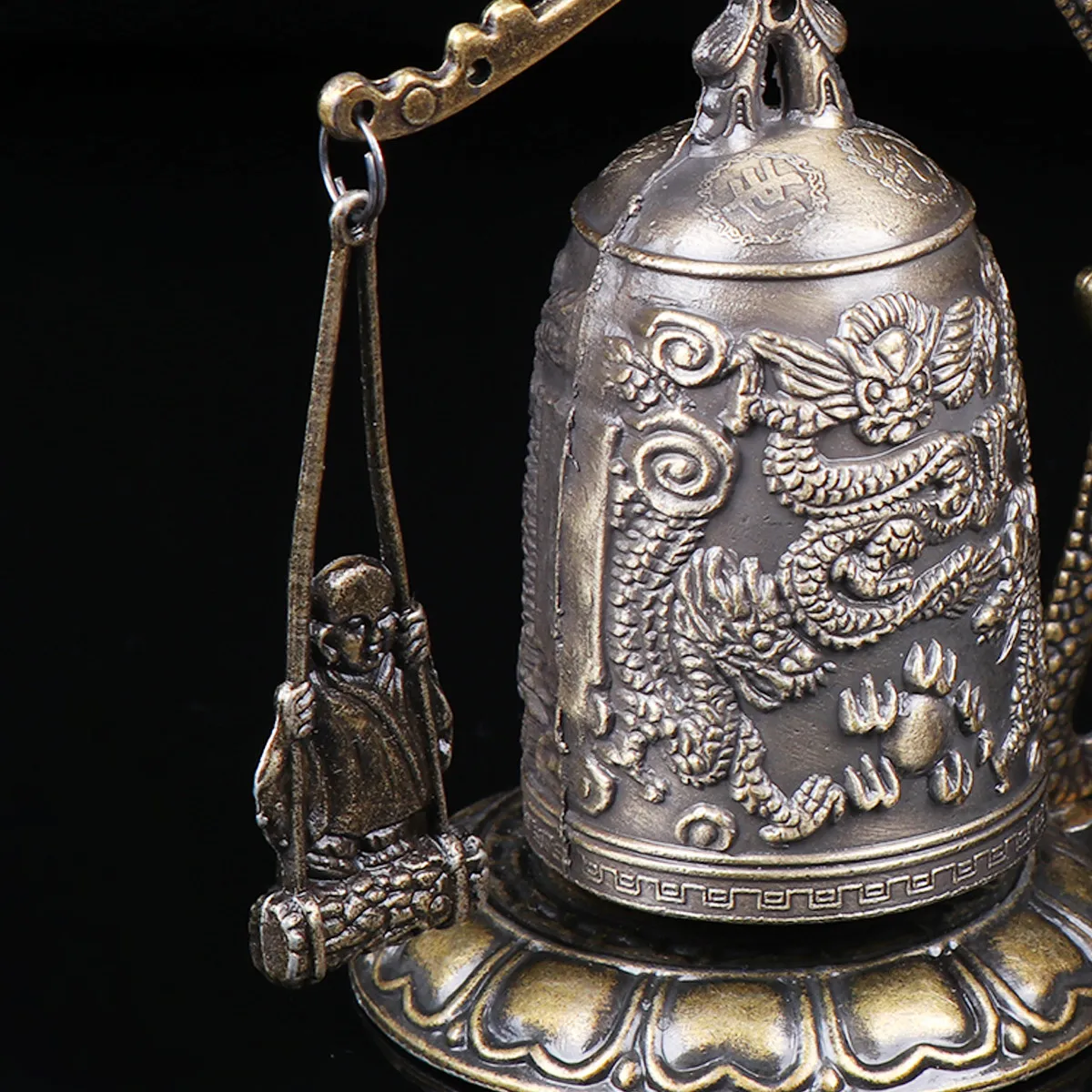 Alloy Dragon Chime Desktop Decoration Vintage Craft Home Ornament Car Interior Adornment Striking Bells for Relaxation and