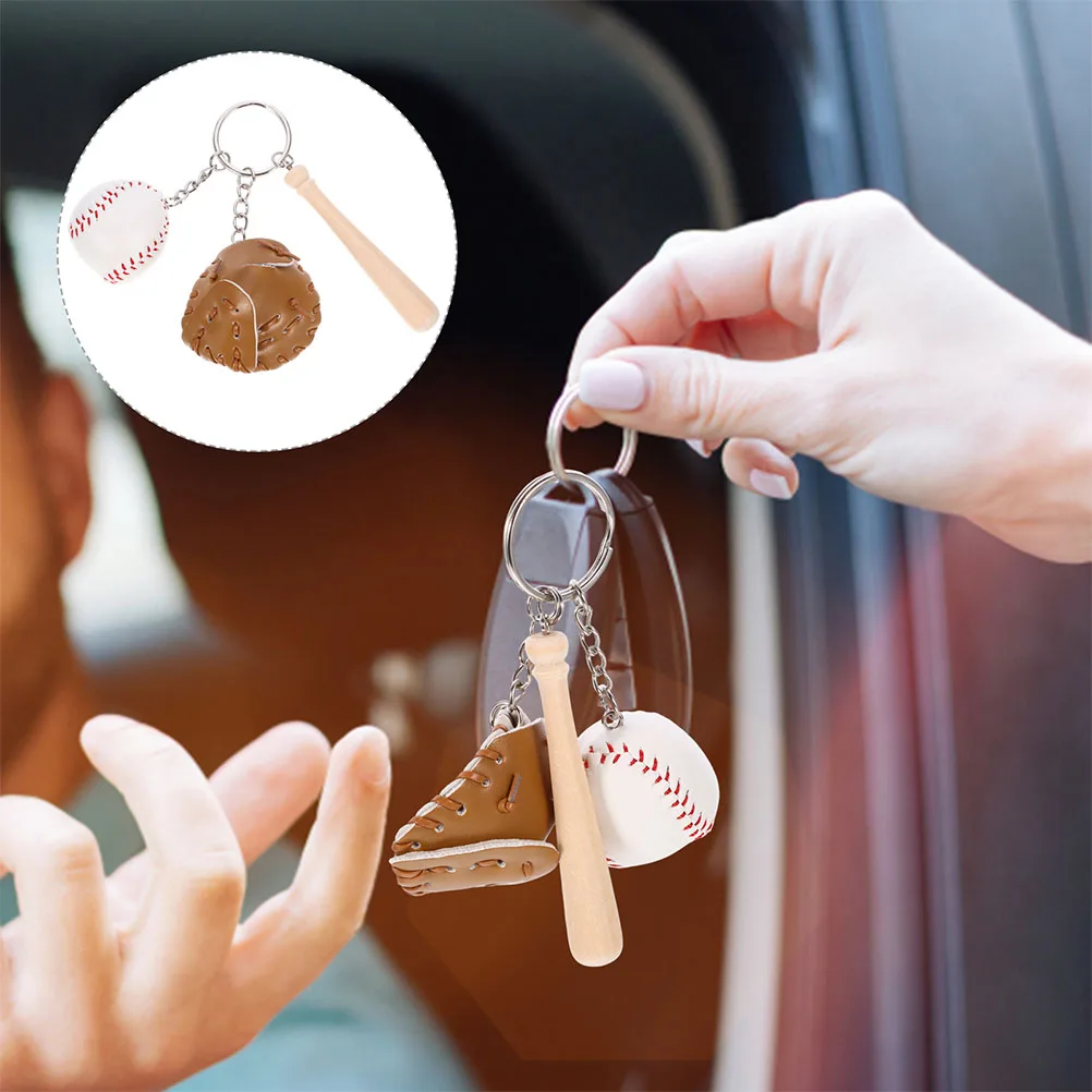 

Delicate Baseball Keychain Hanging Key Chain Decorative Bag Accessory Pendant Charm For Women Kids Party Favors Gifts Bat Design