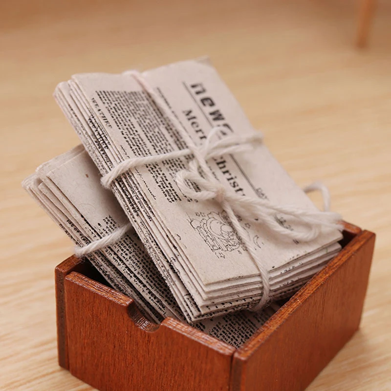 ST 1set 4.5*3.5CM Paper Simulation Model 1PC Toys Home Furniture Accessories 1/12 Dollhouse Miniature Retro Newspaper Set