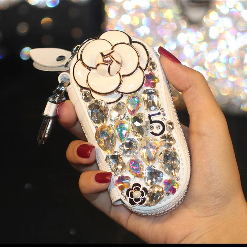 2022 Crystal Car Key Case Full Cover Shell Auto Key Protection  Key Chains Diamond  Car Bling Accessories  for Girls Woman