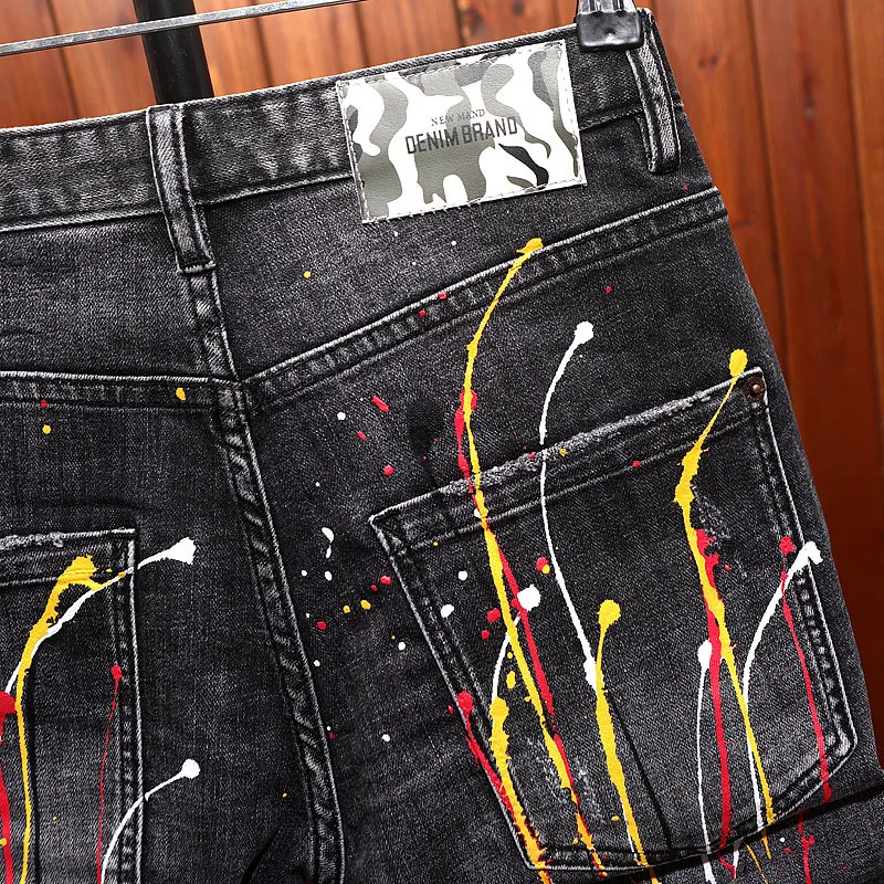 High end summer thin denim shorts for men with stretch, slim fit, straight leg, fashionable and trendy brand cropped pants