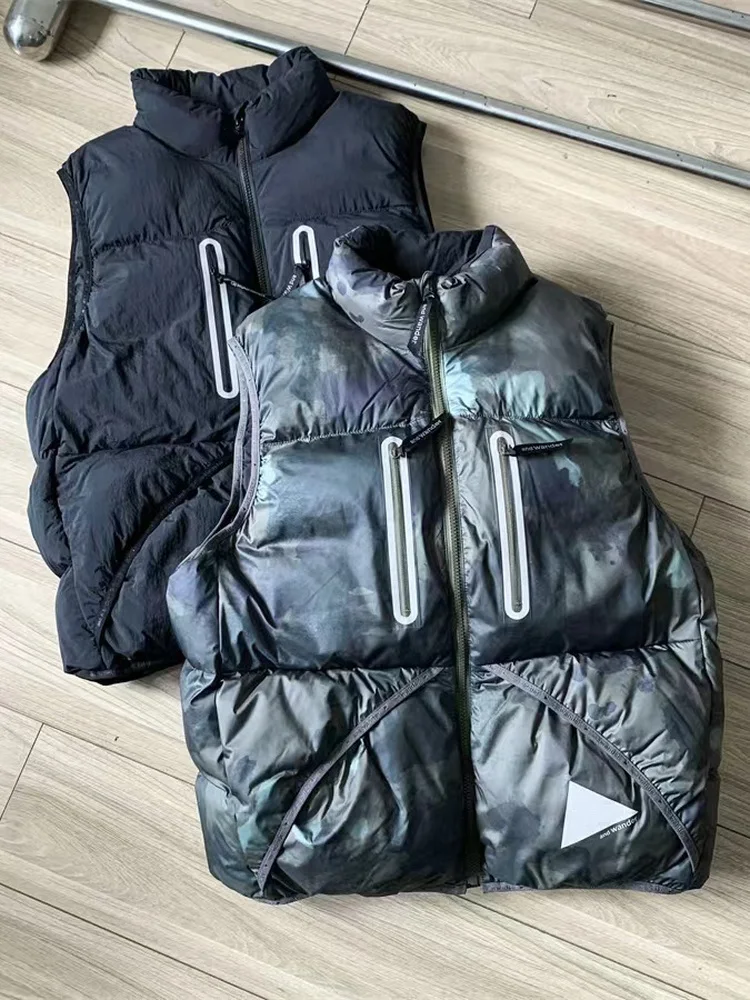 

Outdoor Mountain Series Reflective down Cotton Vest Warm Hiking Vest Youth Trendy Thiened Winter Jaet Zipper Closure