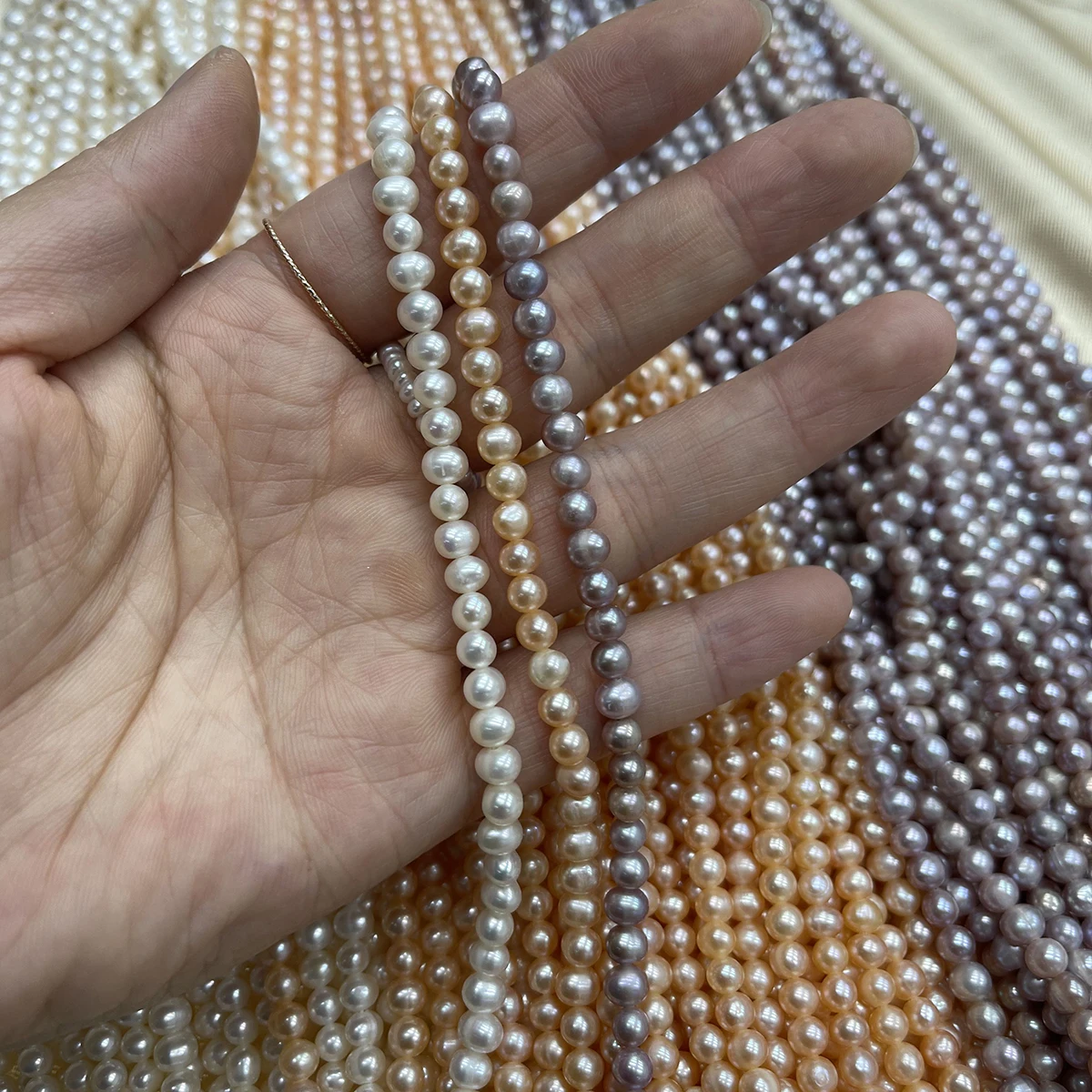 4-5mm Elegante Nahezu Runde Natürliche Süßwasserperlen Lose Perlen, Großhandel Schmuckzubehör für DIY Halsketten Armbänder – Detail 3