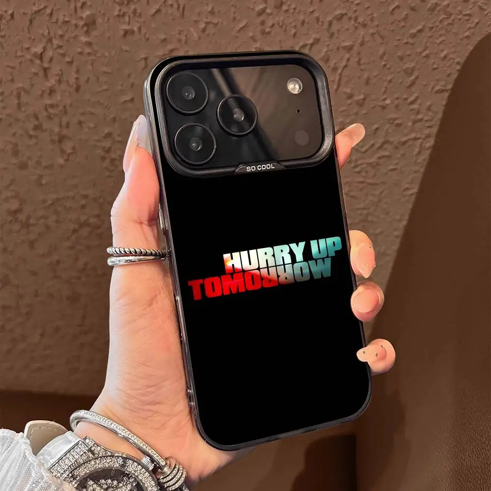 Casing HP T-The Weeknd Hurry Up Tomorrow XO untuk iPhone 17,16,15,14,13,12,11,Pro,Max,Plus,E,Air,Mini Hitam Bahan TPU