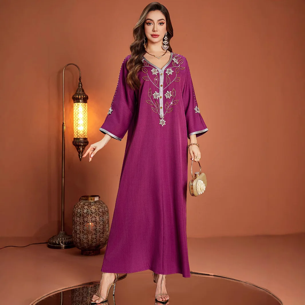 

Eid Muslim Dress Women Abaya Embroidery V Neck Diamond Long Dresses Vestidos Largos Party Caftan Jalabiya Ramadan Long Robe 2025