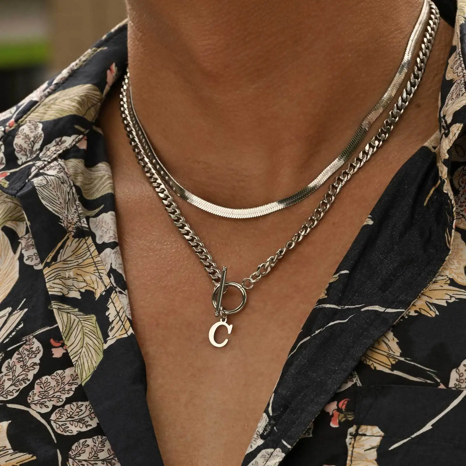 Initialen-Buchstaben-Kettenhalskette für Männer und Jungen, 50 cm Edelstahl Kubanische Gliederkette, Alphabet-Schmuck Geschenk – Detail 2