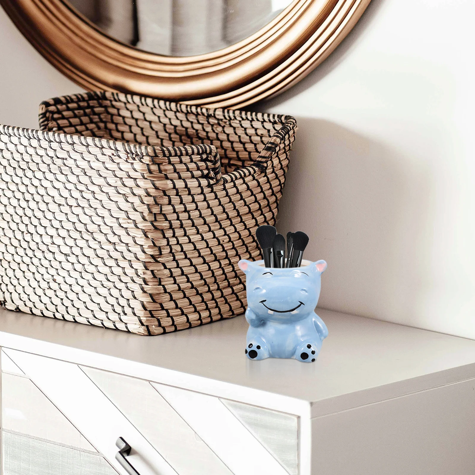 

Stylish Ceramic Hippo Planter Cute Animal Shaped Pot for Plants Succulents Makeup Brush Holder Organizer Pencil Cup for Desk