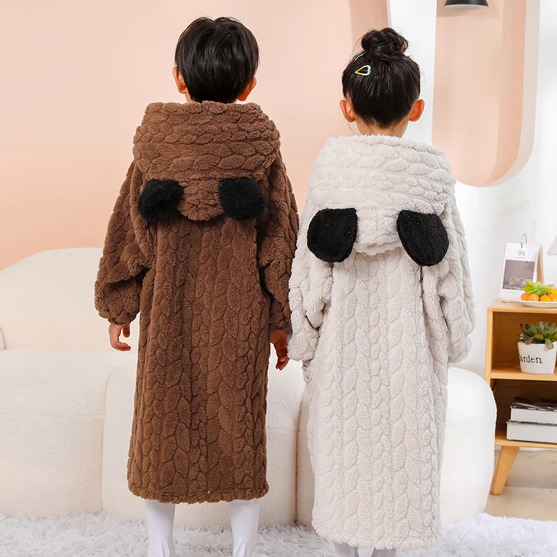 New Fashion Winter Cartoon Bathrobe for Kids Boys Winter Thicken Hooded Robes Big Girls Fluffy and Soft Homewear Cute Sleepwear