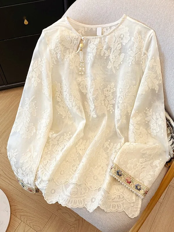 

New Chinese Sle Pure Color Long Sve T-irt Embroidered Lace Floral Pattern Button round Ne Top for Women Autumn Wear