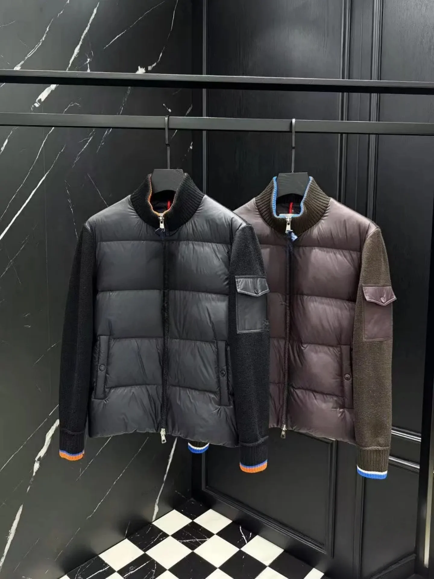 

Высококачественная американская деловая повседневная куртка-пуховик унисекс с воротником-стойкой, теплая, прочная, с сине-коричневыми вставками