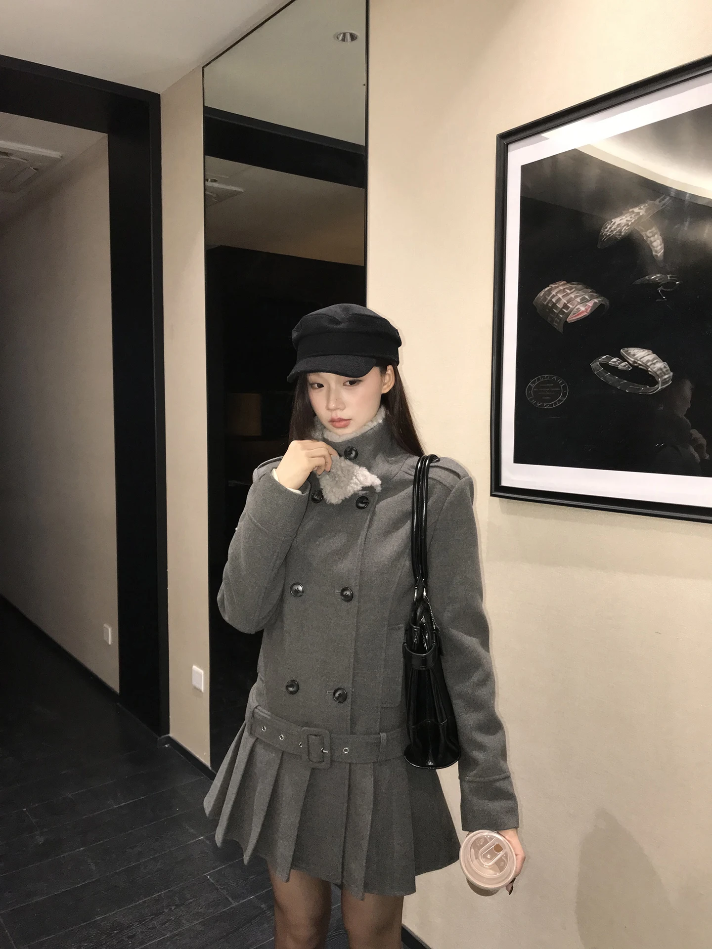 

Красное женское пальто Celebri ort, новинка 2025, зимняя верхняя одежда из смесовой шерсти на хлопковой подкладке, модное пальто небольшого размера