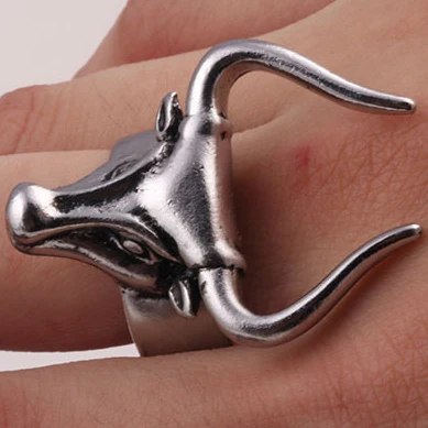 Vintage Gothic Wolf Head Ring Men Bull Head Skull Octopus Starfish Dragon Cross Men Ring Punk Jewelry Evil Eye Ball Anel