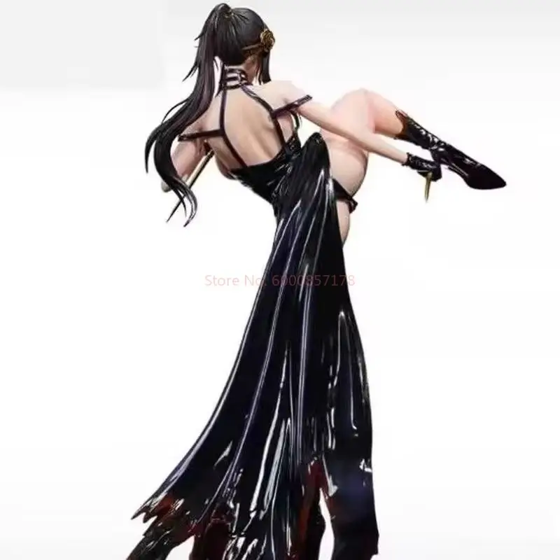 Spyxfamily Yor Forger Anime Action Figure - Pretty Girl Battle Posture Computer Ornament Collectible Toy for Boys Birthday Gifts