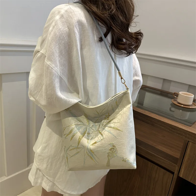 Tas Tangan Wanita Bordir Elegan Tas Bahu Kanvas untuk Penggunaan Sehari-hari Tas Jinjing Wanita Tas Selempang untuk Bepergian Tas Ketiak