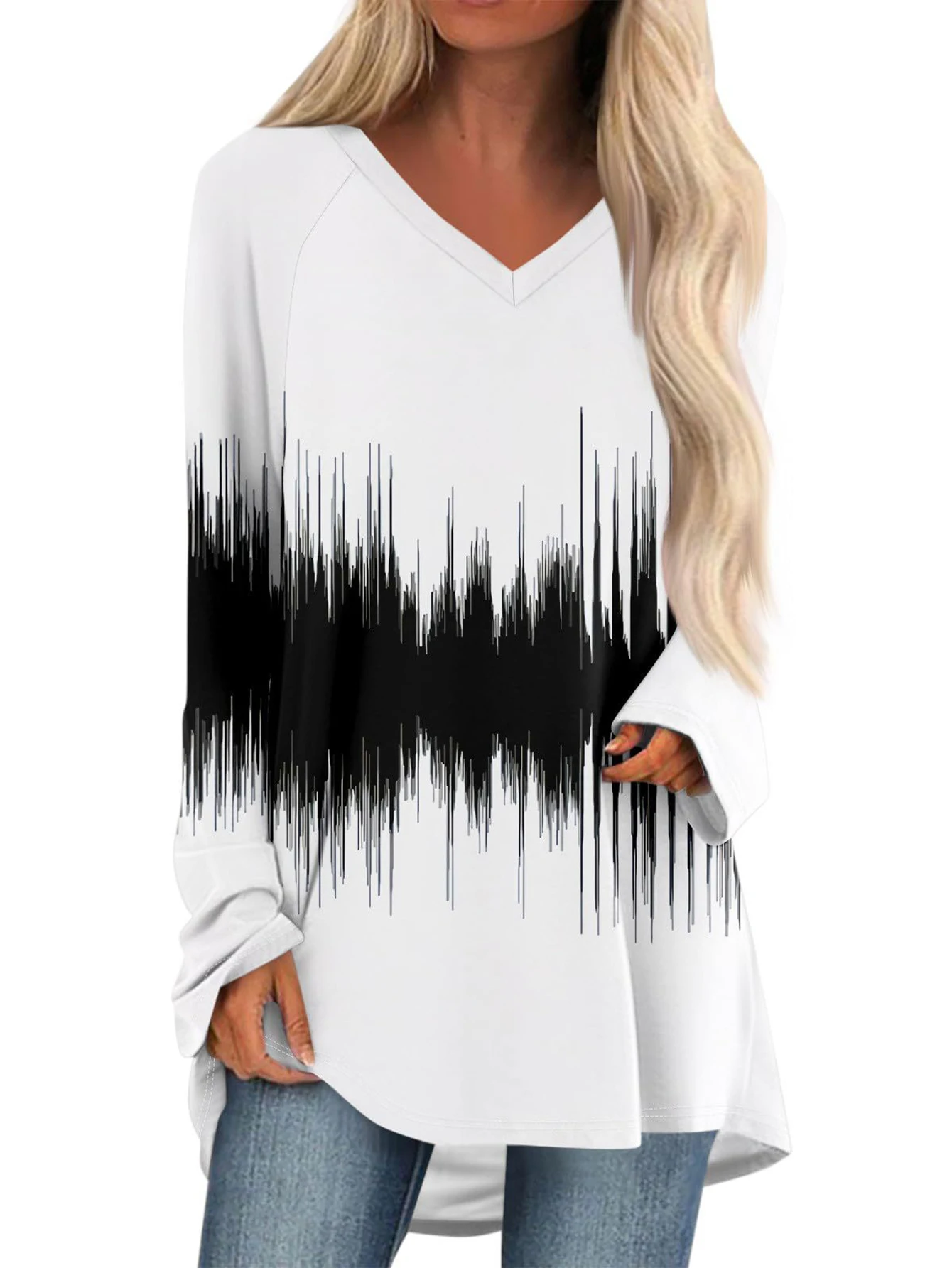 

Autumn Women's Long Sleeve T-Shirts V-Neck Minimalism Contrast Color Loose Fit Casual Top for Fashion-conscious