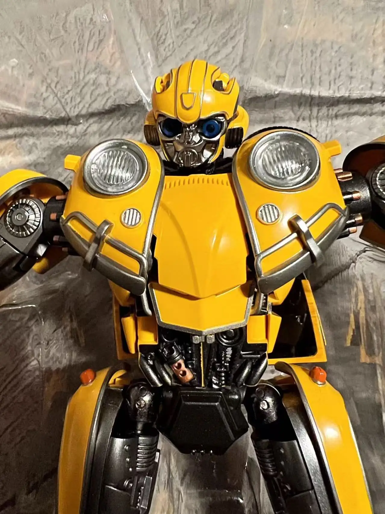 Auf Lager Transformation Spielzeug Meisterwerk CE01 King Bee Knight Vergrößert Legierung Teil Käfer Roboter Modell Action Figur Mit Licht