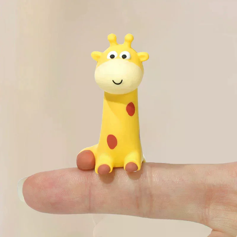 Kawaii Rubber Giraffe Ornament Groove Cartoon Giraffe Figurines Pasted Giraffe Model Computer
