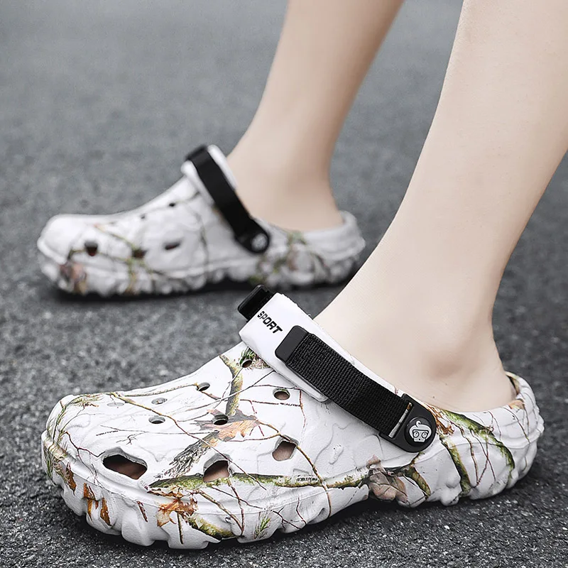 Fashion Men Slippers Comfort Beach Sandals Non-slip Garden Slides Chef Shoes Summer Casual shoes Nurse Doctor Shoes Flip Flops