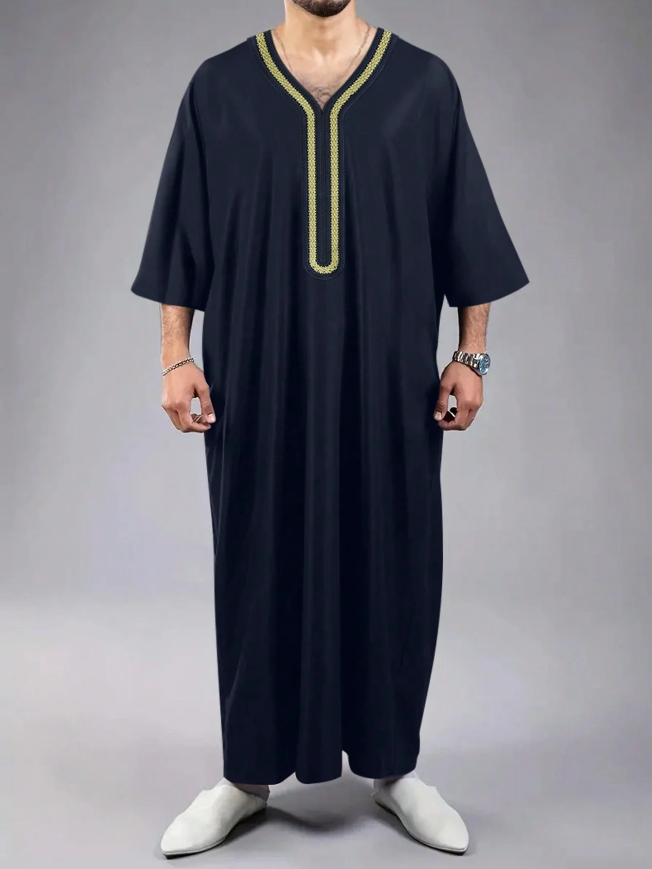 Men Kandouras Gandoura with side pocket 2024 embroidered short sleeve Muslim dress classical casual robe for men Jubba Kaftan