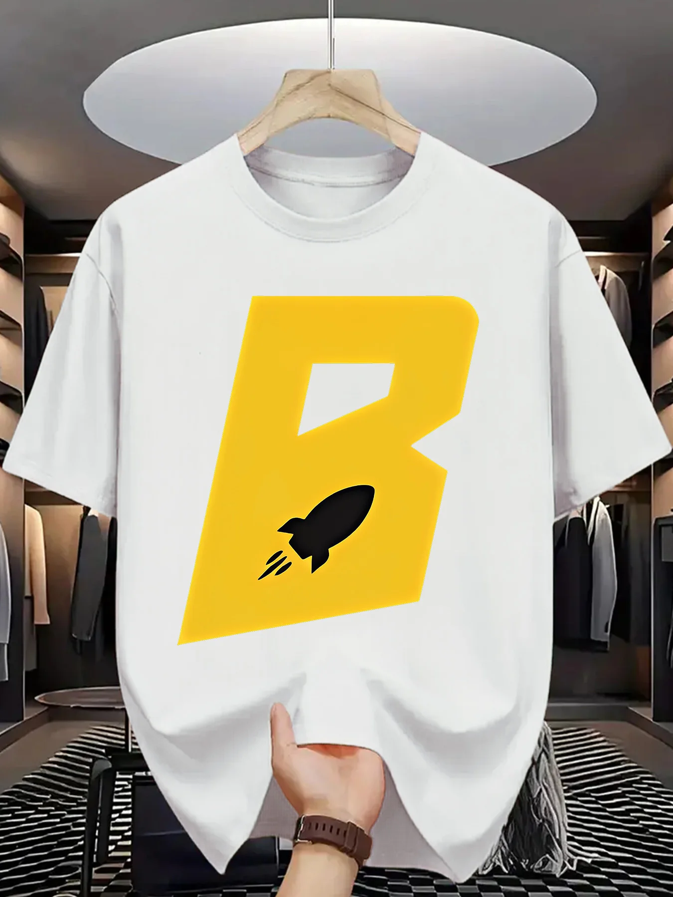 เสื้อยืดแขนสั้นผู้ชายผ้าฝ้ายพิมพ์ลาย B Rocket สีเหลืองหนา เสื้อยืดลำลองทรงพอดีตัวสวมใส่สบาย เสื้อยืดลายกราฟิกหนา