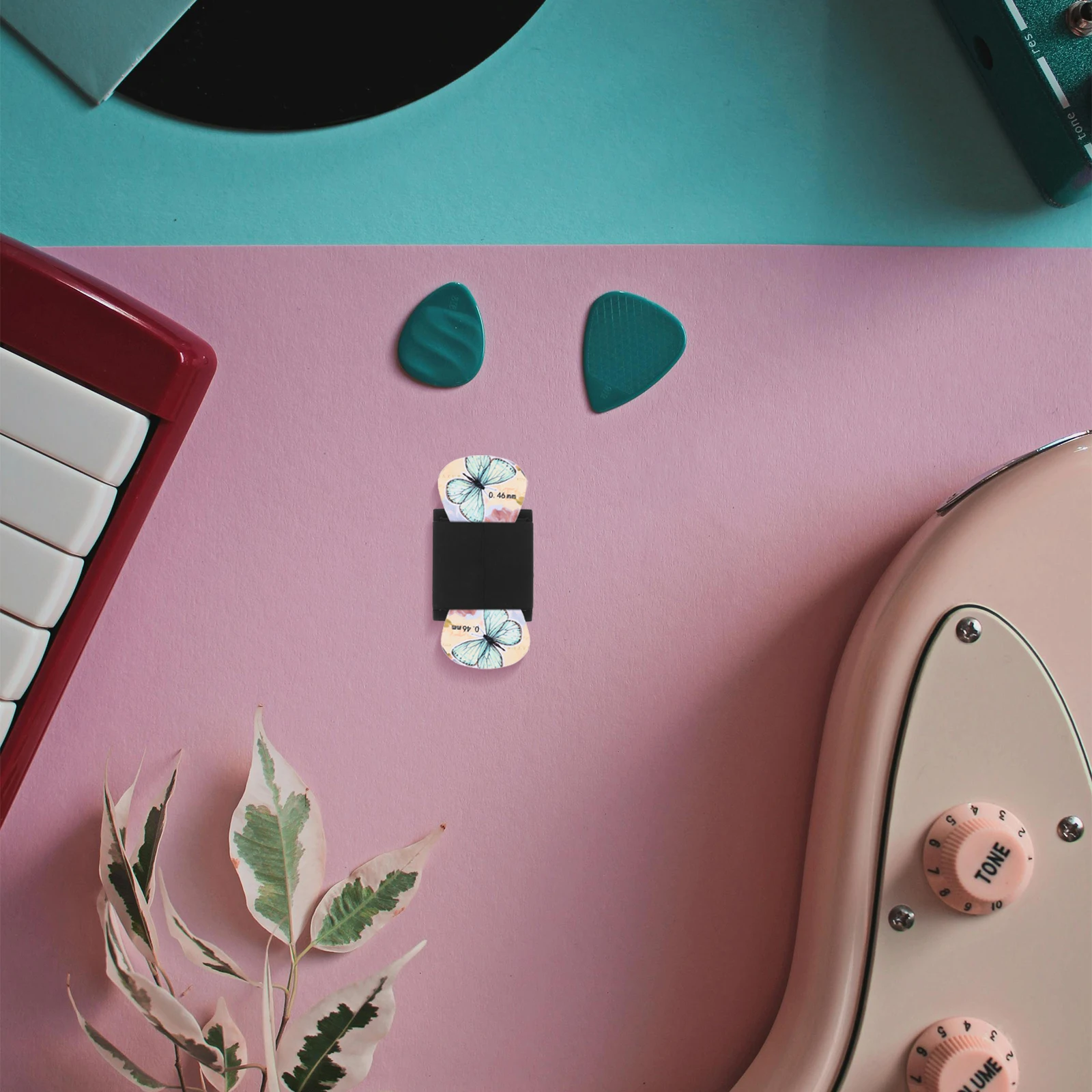 

8 Pcs Guitar Pick Holder Black Silicone Ukulele Plectrum Clip Storage for Electric Acoustic String Instruments Headstock