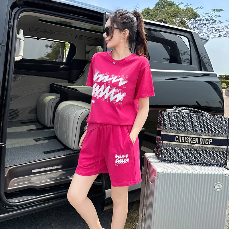 

2025Plum red solid color printed letters loose slimming shorts two-piece set trendy sports suit women's summer outfit new style