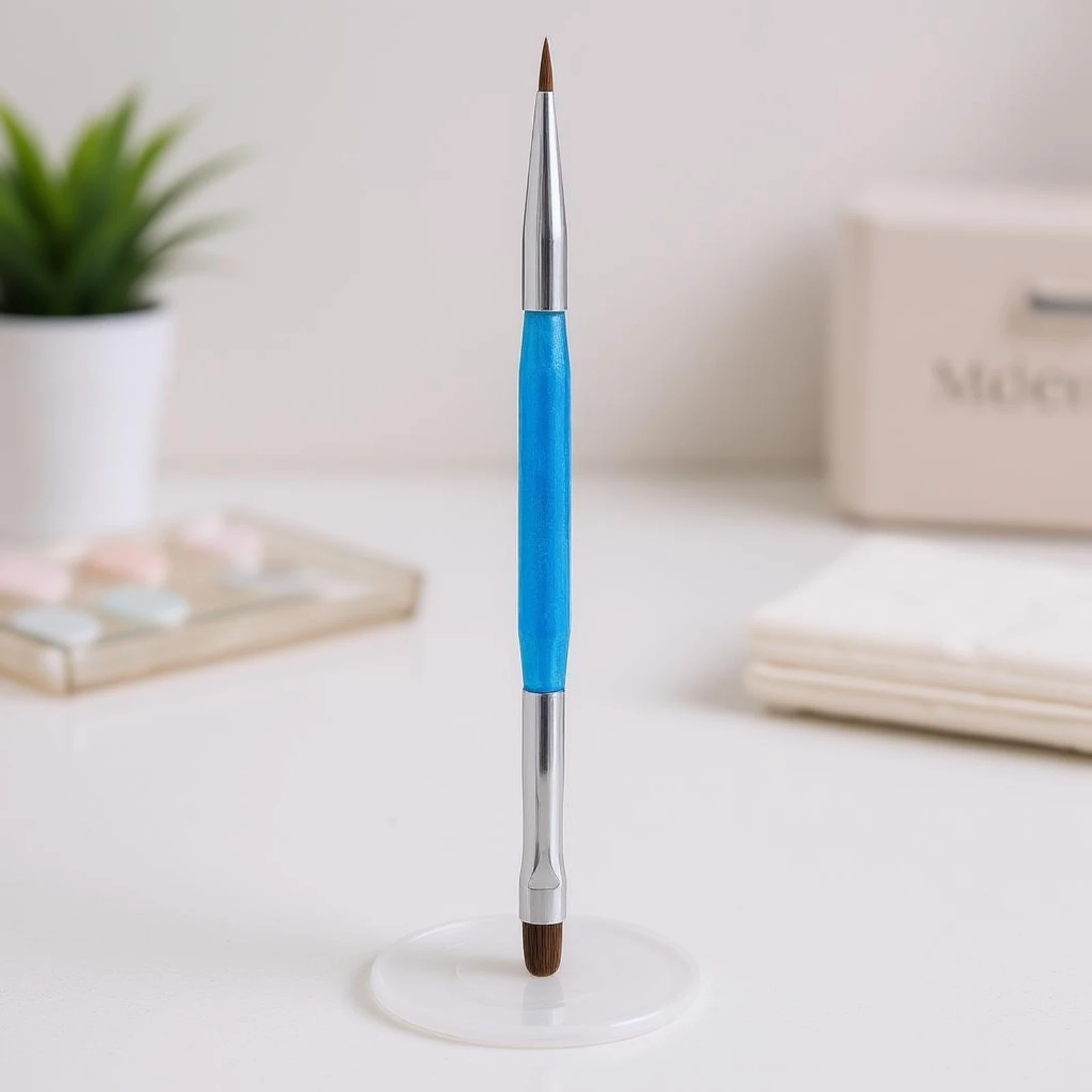 

Double-Ended Nail Art Brush Tapered Bristles Double Ended Nail Brush