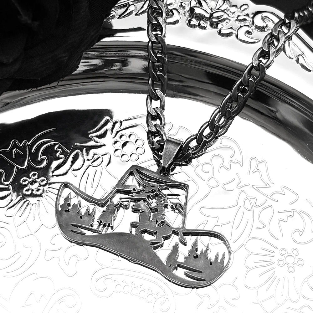 

Western Cowboy Hat Tree Pendant Necklace For Women Men Stainless Steel Gun Black Hollow Horse Animal Male Chain Jewelry Gifts