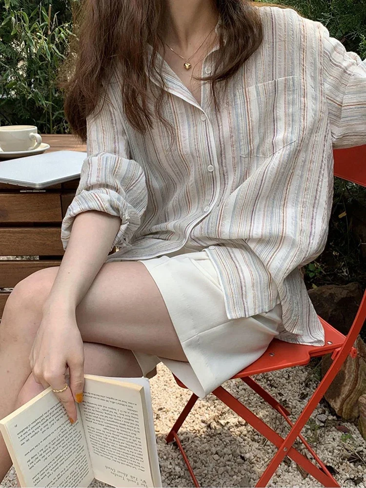 Рисунок 3 - Корейские винтажные полосатые женские