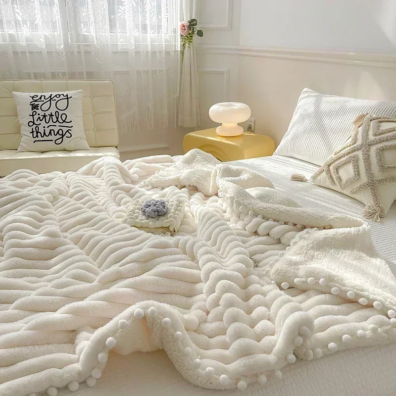 Tuscan Faux Rabbit Fur Spring Warm Blanket Luxury B Side Faux Lamb's Wool Weighted Blanket Soft Cozy Warmth Sofa Blankets Autumn