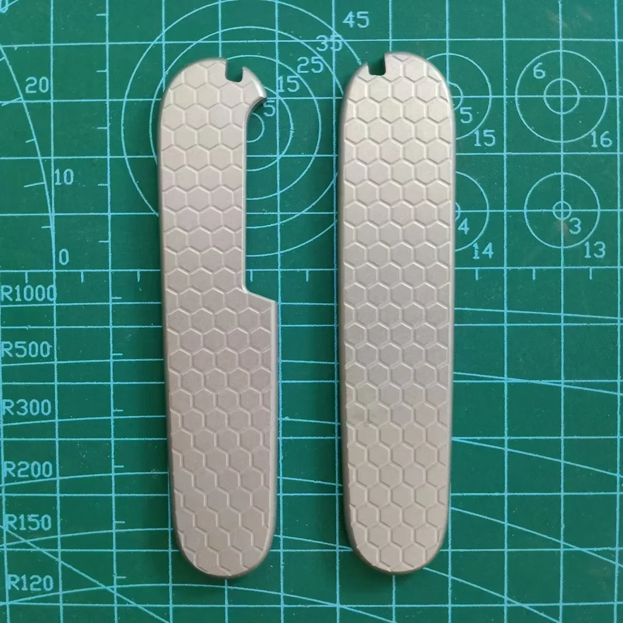 

New 1 Pair Titanium Knife Handle Scales for 91MM Victorinox Swiss Army Knives