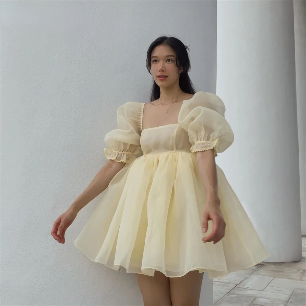 

Puffy Yellow Homecoming Dress Fashion Chiffion Prom Dresses Short Sleeves Graduation Dresses Custom Short Evening Dress